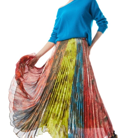 Alice+Olívia maxi pleated skirt size 6 - Picture 3 of 3